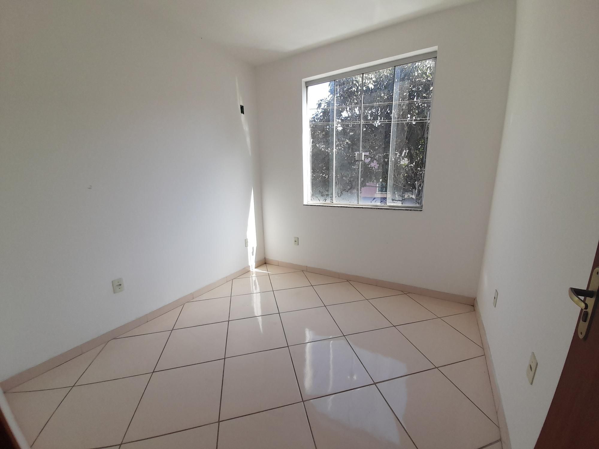 Apartamento à venda com 3 quartos, 77m² - Foto 5