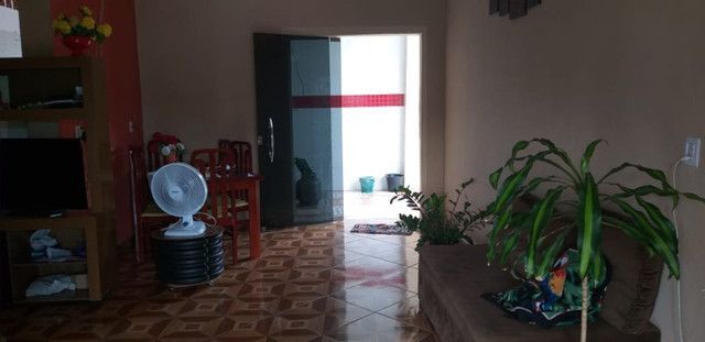 Casa à venda com 3 quartos, 180m² - Foto 3