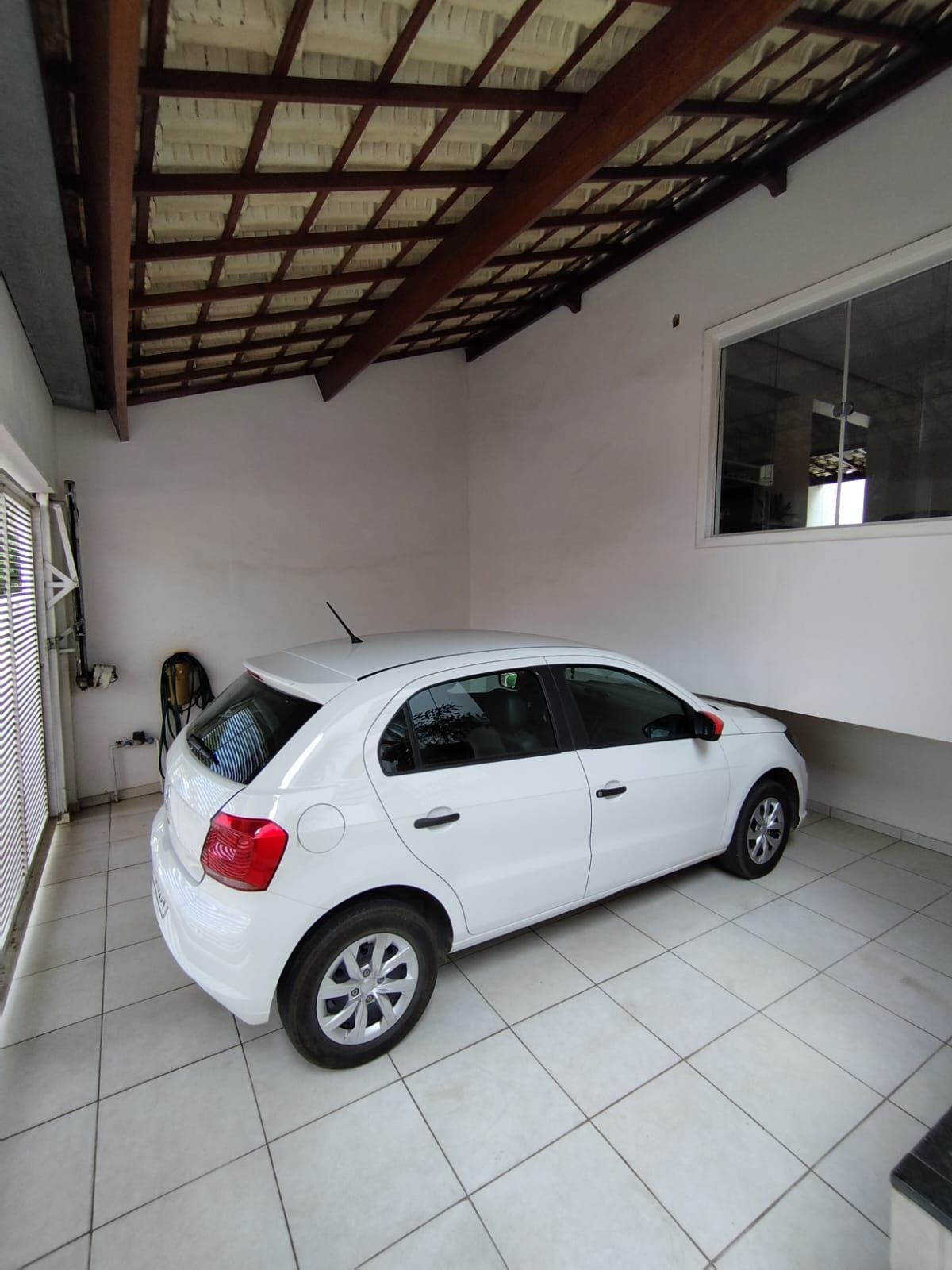 Casa à venda com 3 quartos, 360m² - Foto 2