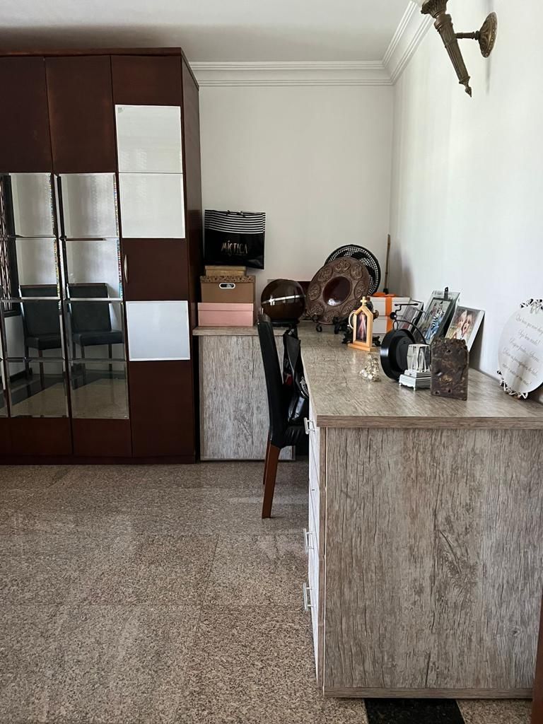 Casa à venda com 4 quartos, 297m² - Foto 11