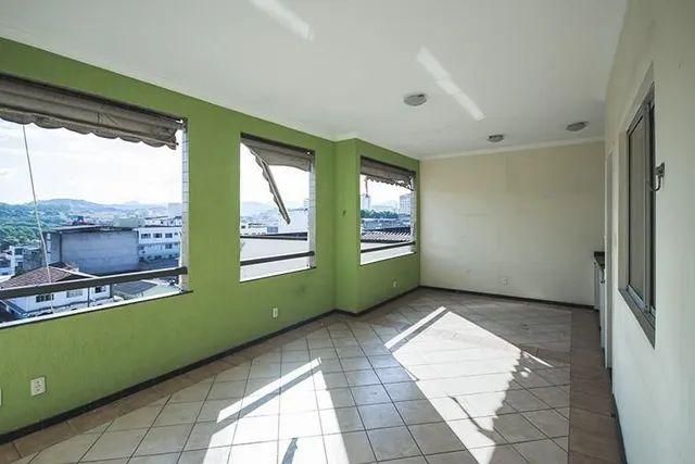 Cobertura à venda com 4 quartos, 100m² - Foto 2