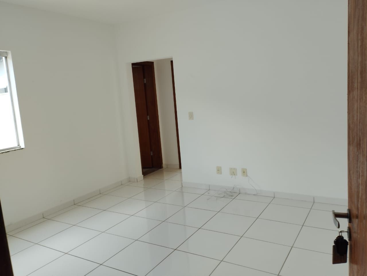 Apartamento à venda com 2 quartos, 60m² - Foto 3