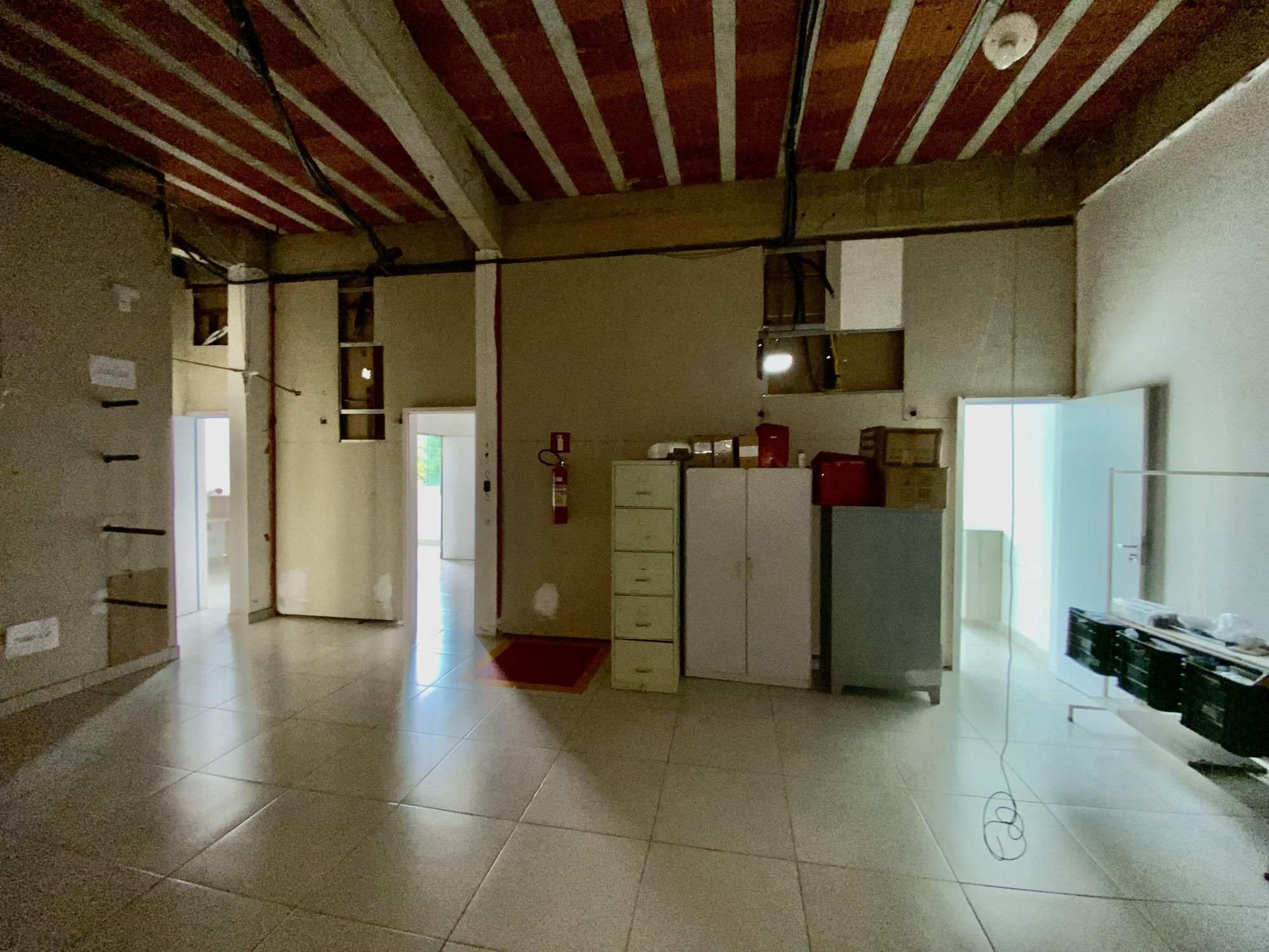 Conjunto Comercial-Sala para alugar com 3 quartos, 90m² - Foto 9