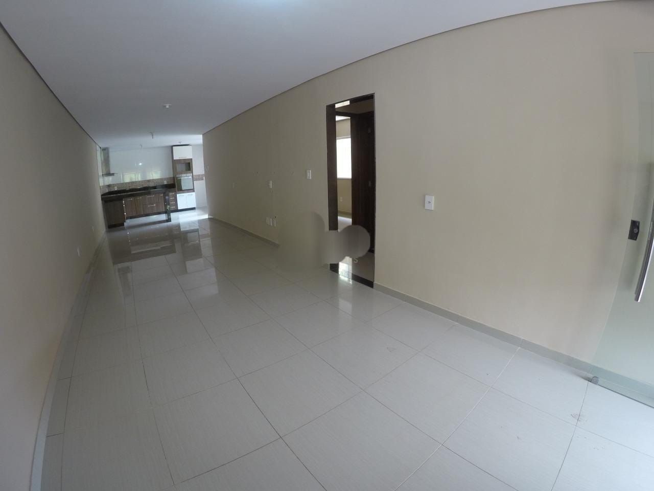 Casa à venda com 2 quartos, 117m² - Foto 4