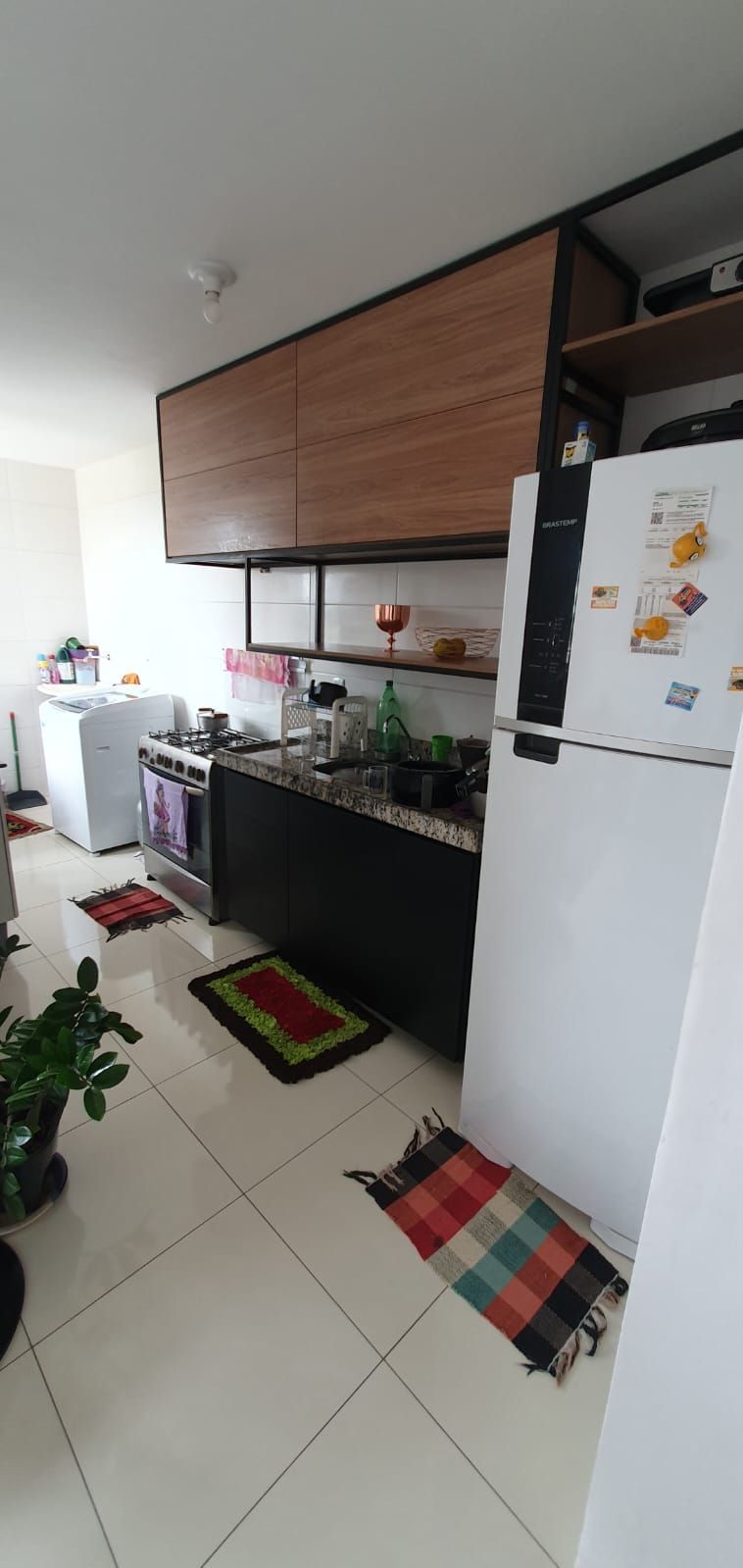 Apartamento à venda com 3 quartos, 67m² - Foto 2