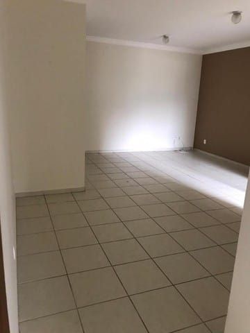 Apartamento à venda com 3 quartos, 115m² - Foto 4