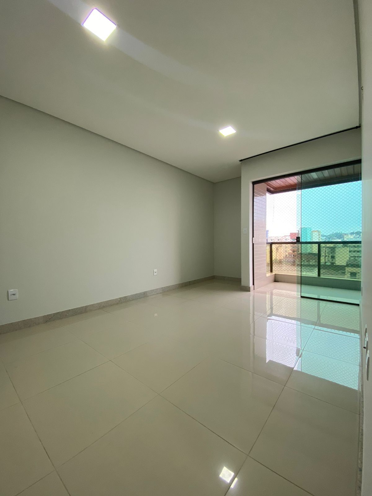 Apartamento à venda com 3 quartos, 100m² - Foto 5