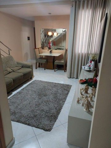 Apartamento à venda com 3 quartos, 150m² - Foto 2