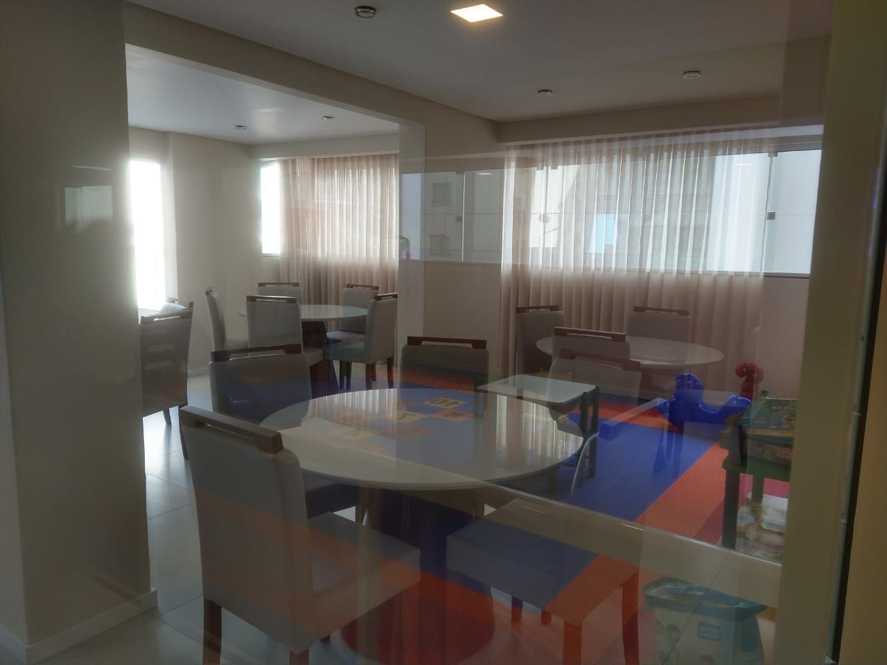 Apartamento à venda com 3 quartos, 148m² - Foto 29