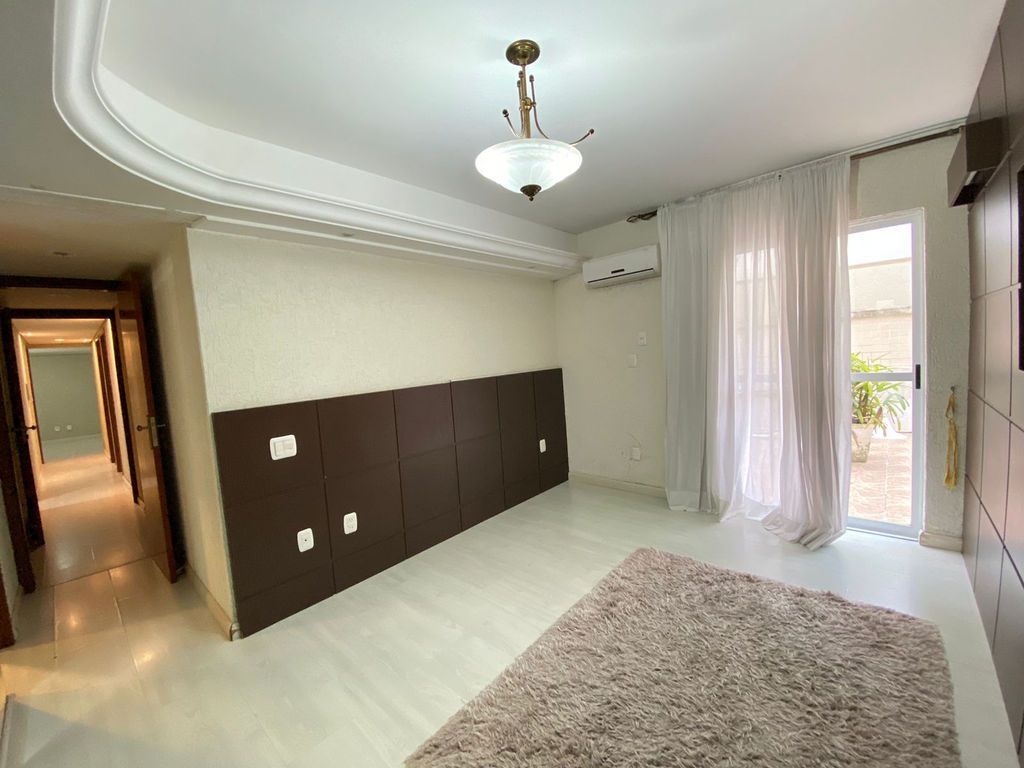 Apartamento à venda com 3 quartos, 260m² - Foto 17