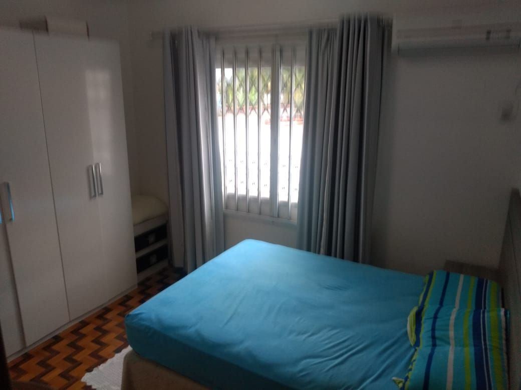 Casa à venda com 6 quartos, 700m² - Foto 9