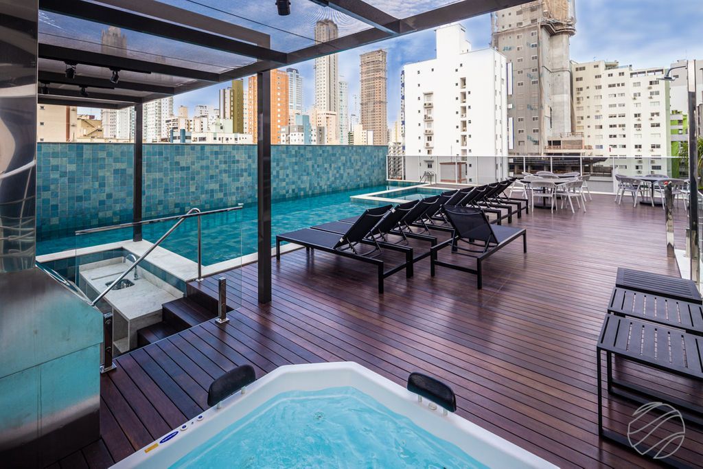 Apartamento, 4 quartos, 143 m² - Foto 2