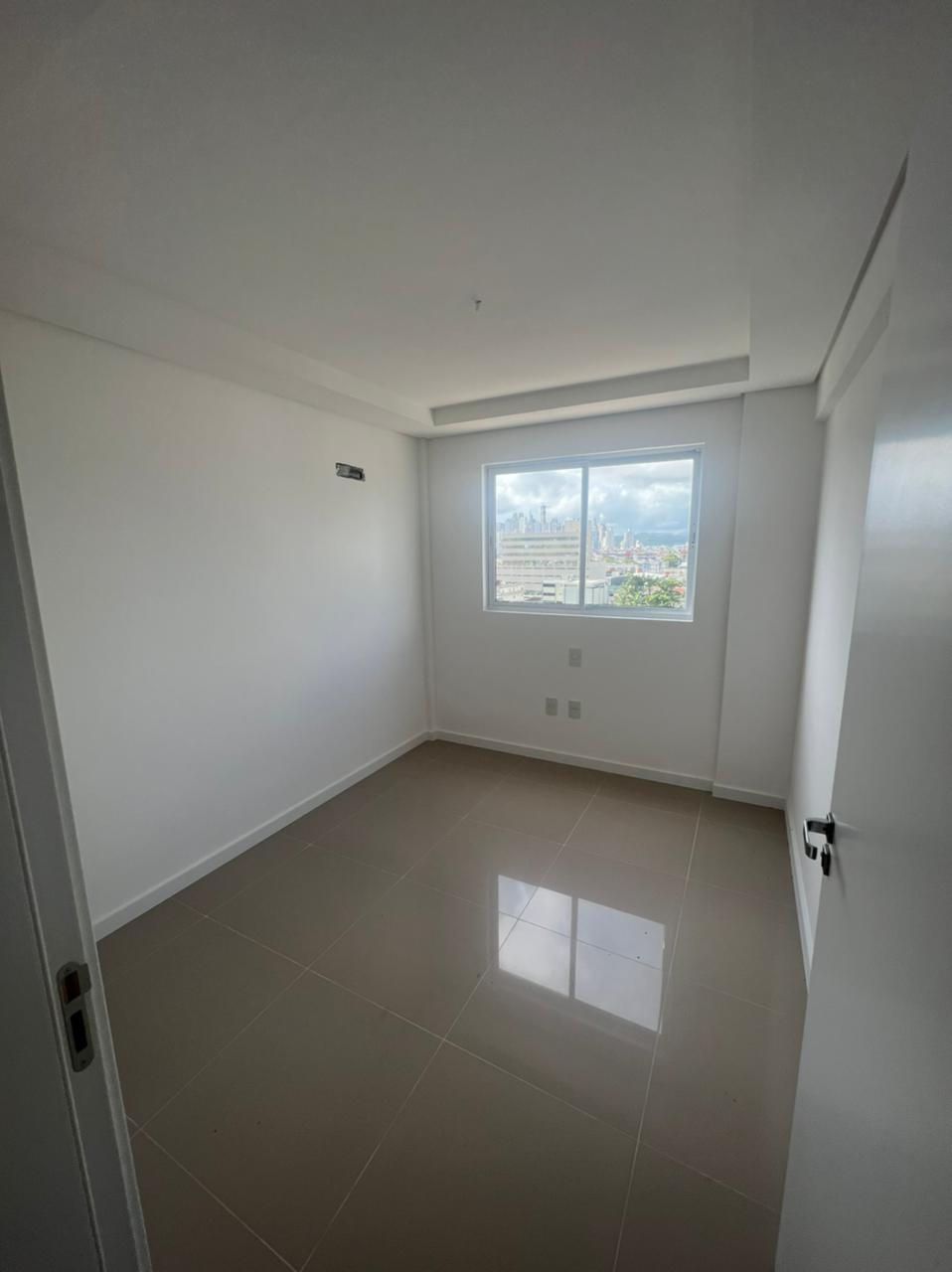 Apartamento, 2 quartos, 68 m² - Foto 2