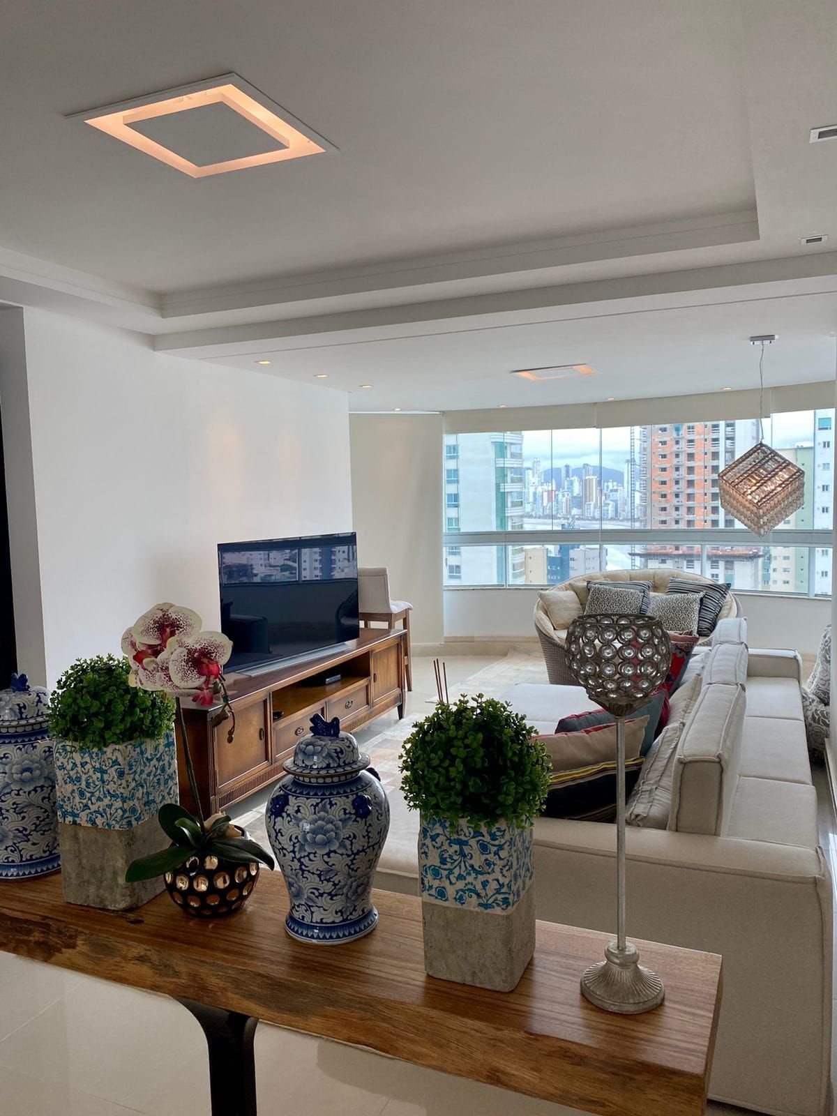 Apartamento para alugar com 3 quartos, 139m² - Foto 9