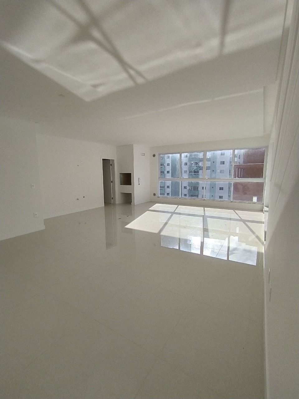 Apartamento à venda com 3 quartos, 134m² - Foto 17