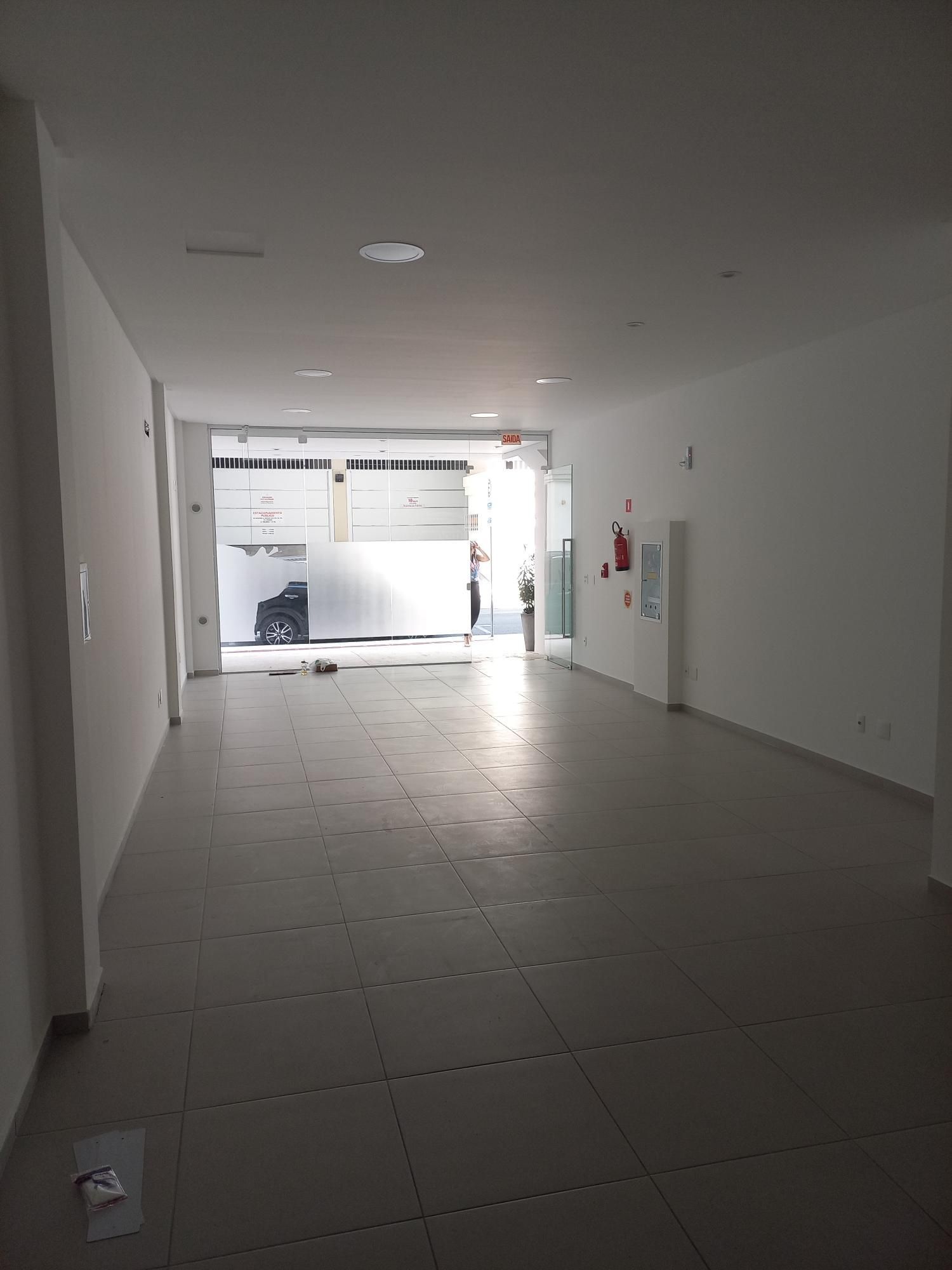 Conjunto Comercial-Sala para alugar com 1 quarto, 81m² - Foto 3