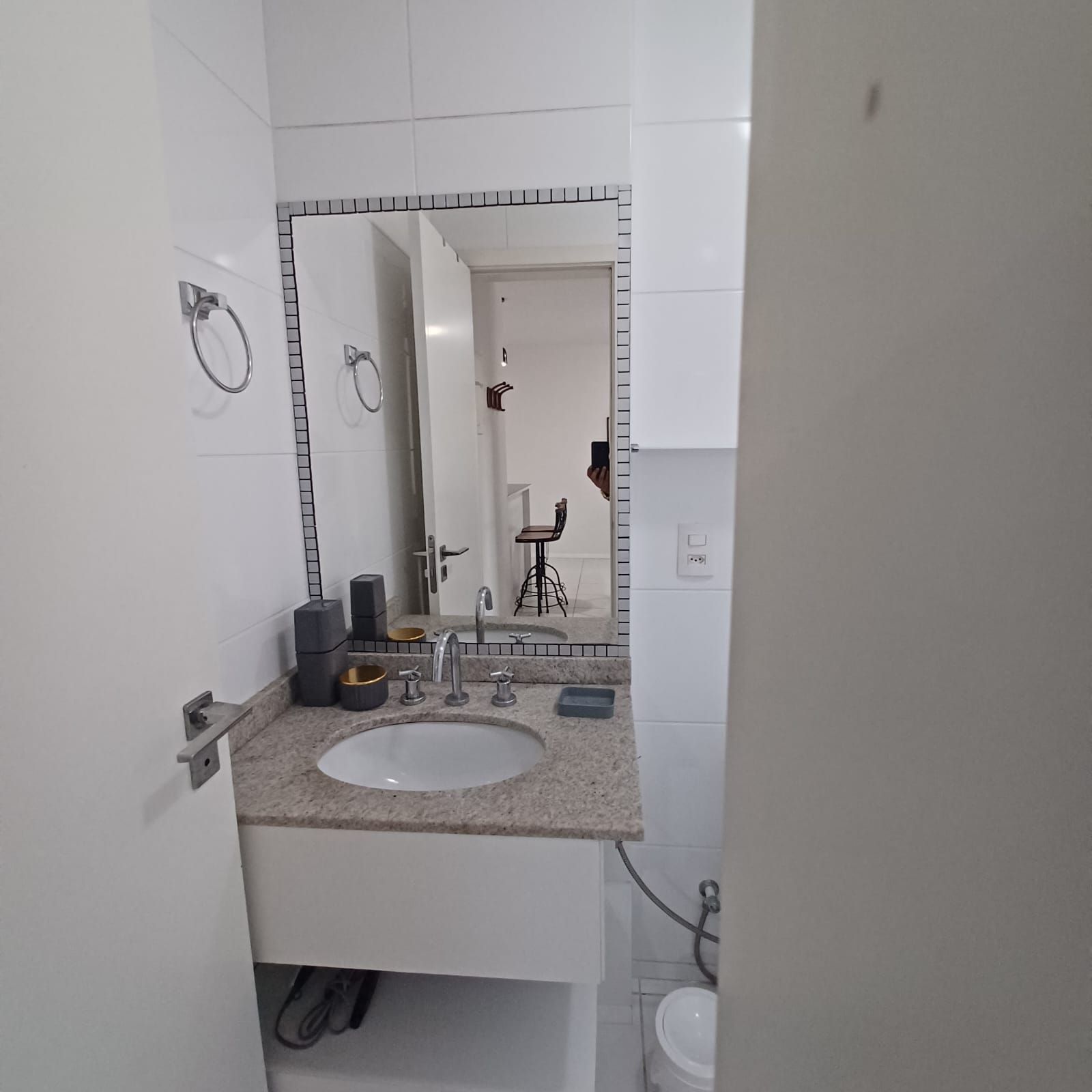 Apartamento para alugar com 1 quarto, 56m² - Foto 13