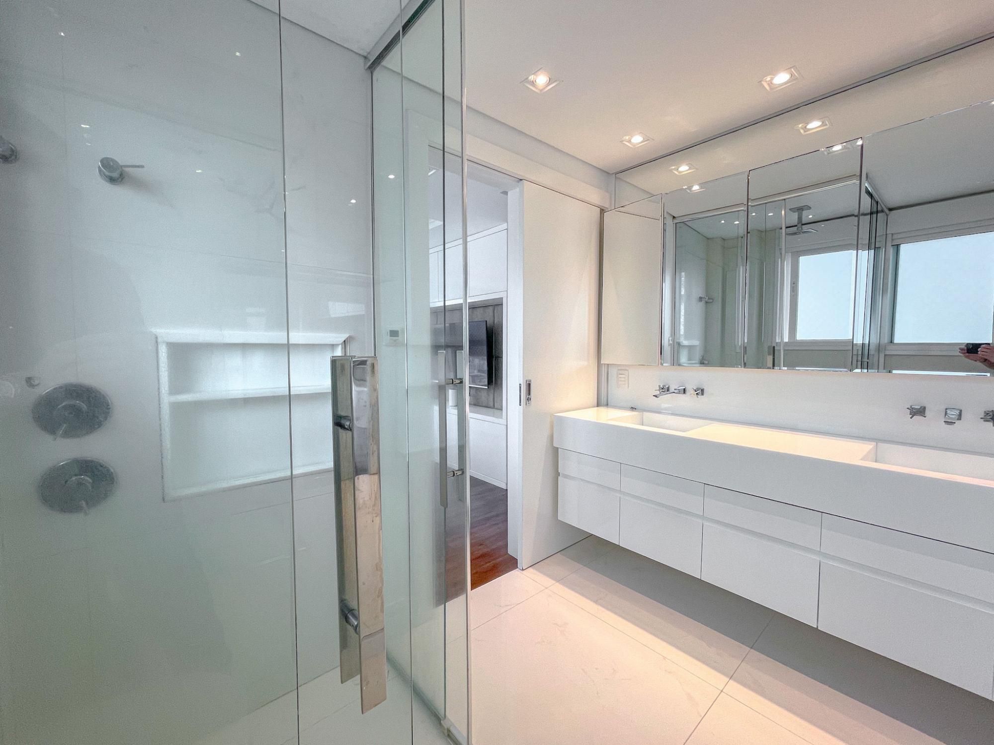 Cobertura, 3 quartos, 251 m² - Foto 42