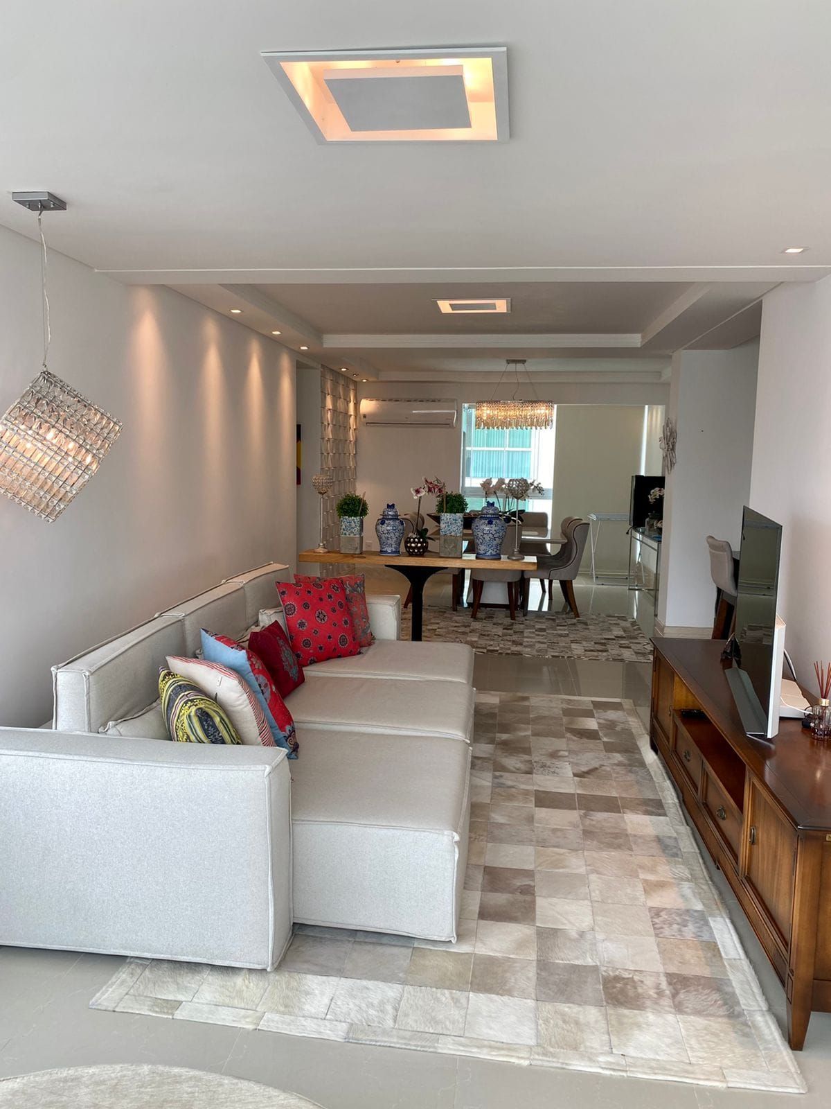 Apartamento para alugar com 3 quartos, 139m² - Foto 4