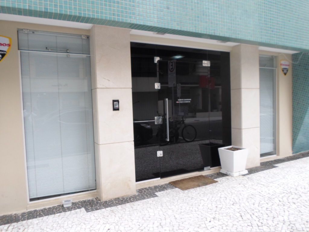 Conjunto Comercial-Sala à venda com 1 quarto, 72m² - Foto 1