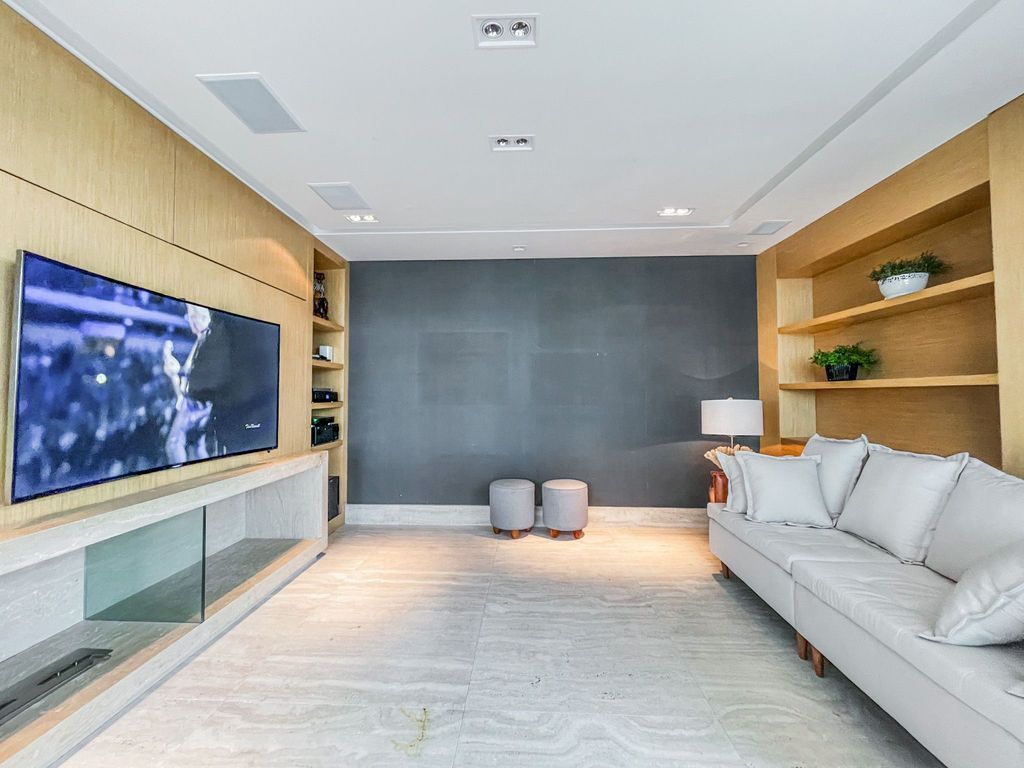 Cobertura, 3 quartos, 251 m² - Foto 7