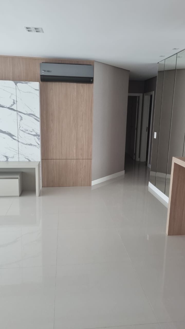 Apartamento para alugar com 4 quartos, 140m² - Foto 39