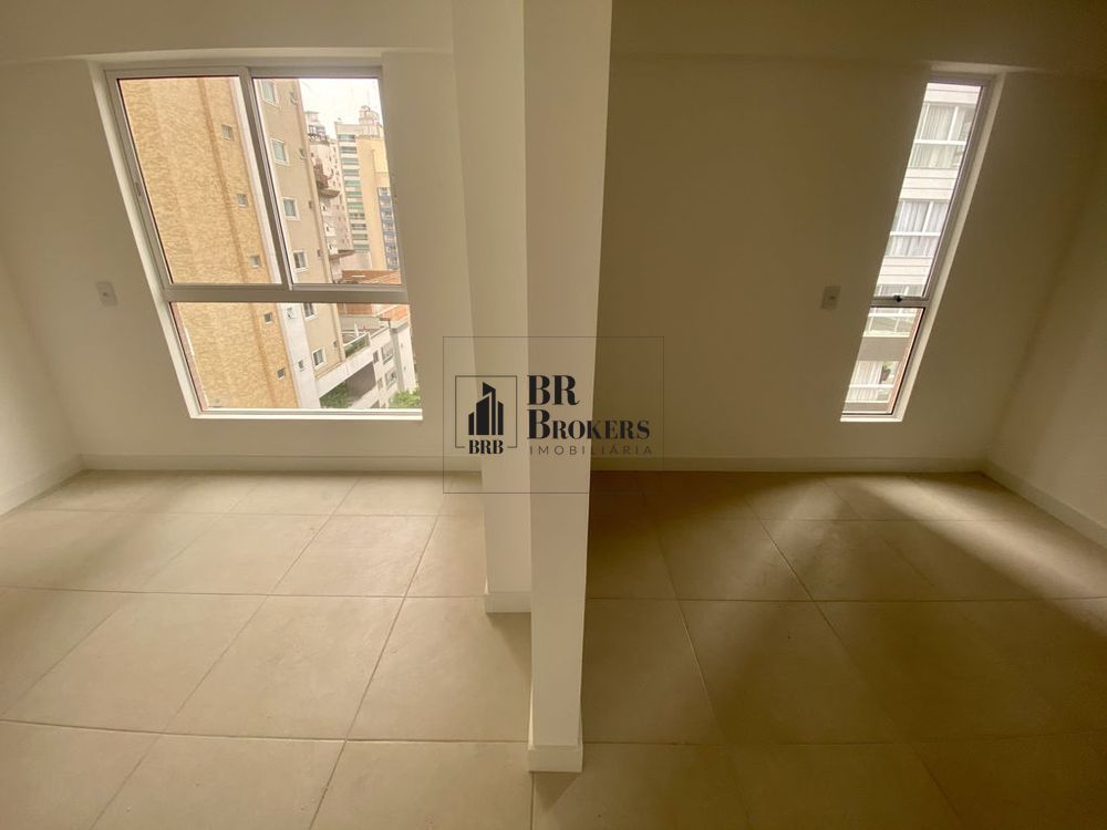 Apartamento para alugar com 3 quartos, 97m² - Foto 8