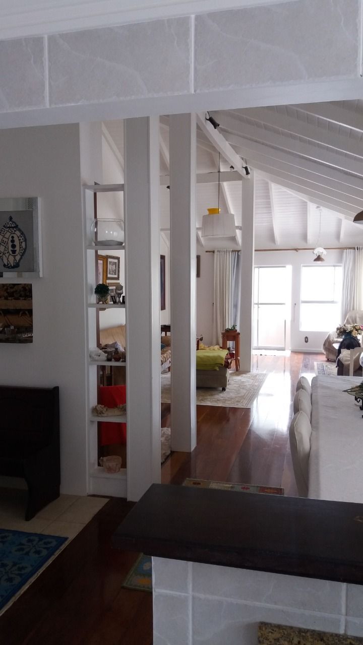 Apartamento à venda com 4 quartos, 215m² - Foto 17