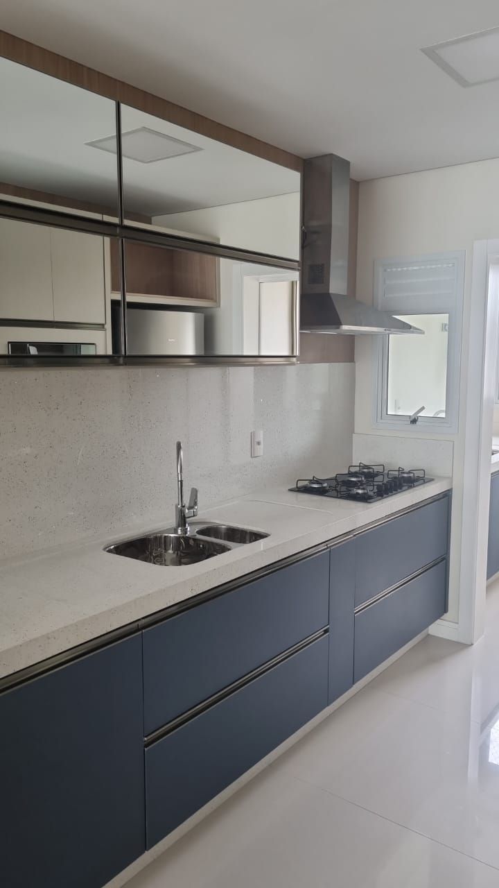 Apartamento para alugar com 4 quartos, 140m² - Foto 10