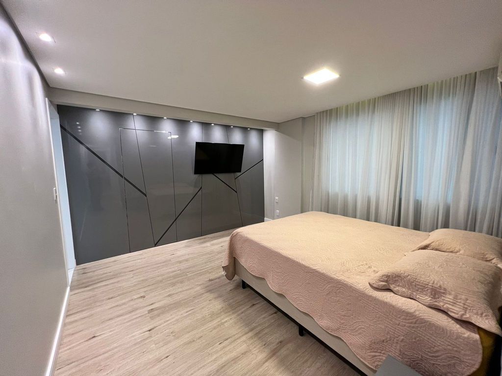 Cobertura à venda com 5 quartos, 240m² - Foto 5