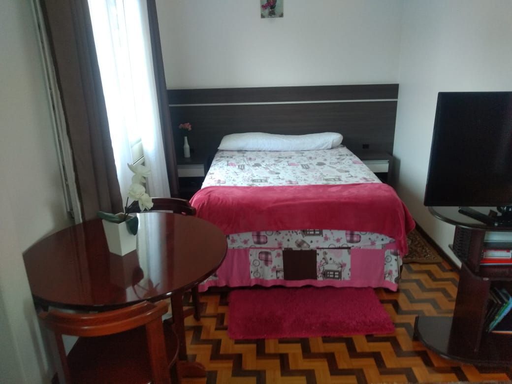 Casa à venda com 6 quartos, 700m² - Foto 7