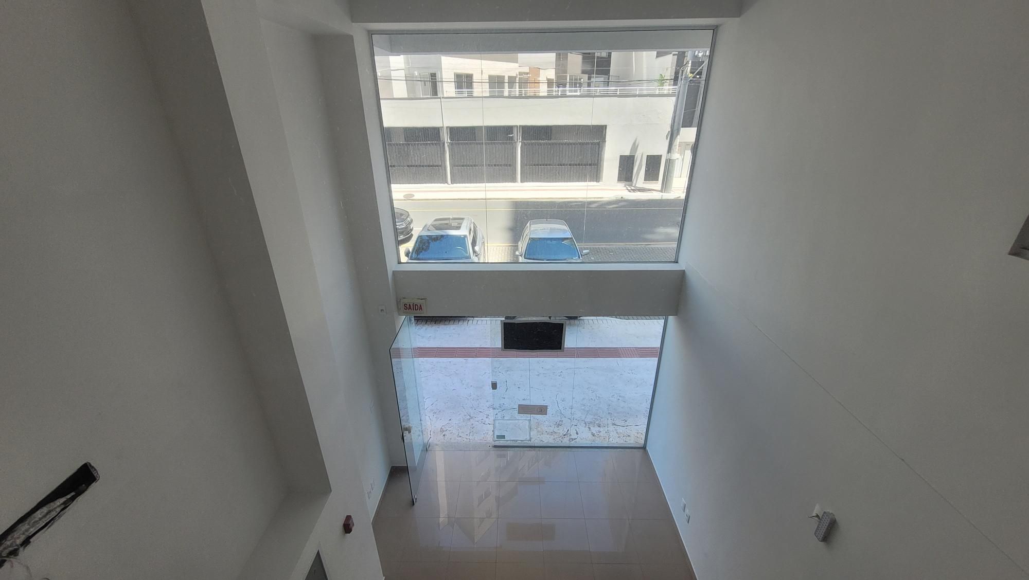 Conjunto Comercial-Sala à venda com 1 quarto, 100m² - Foto 6