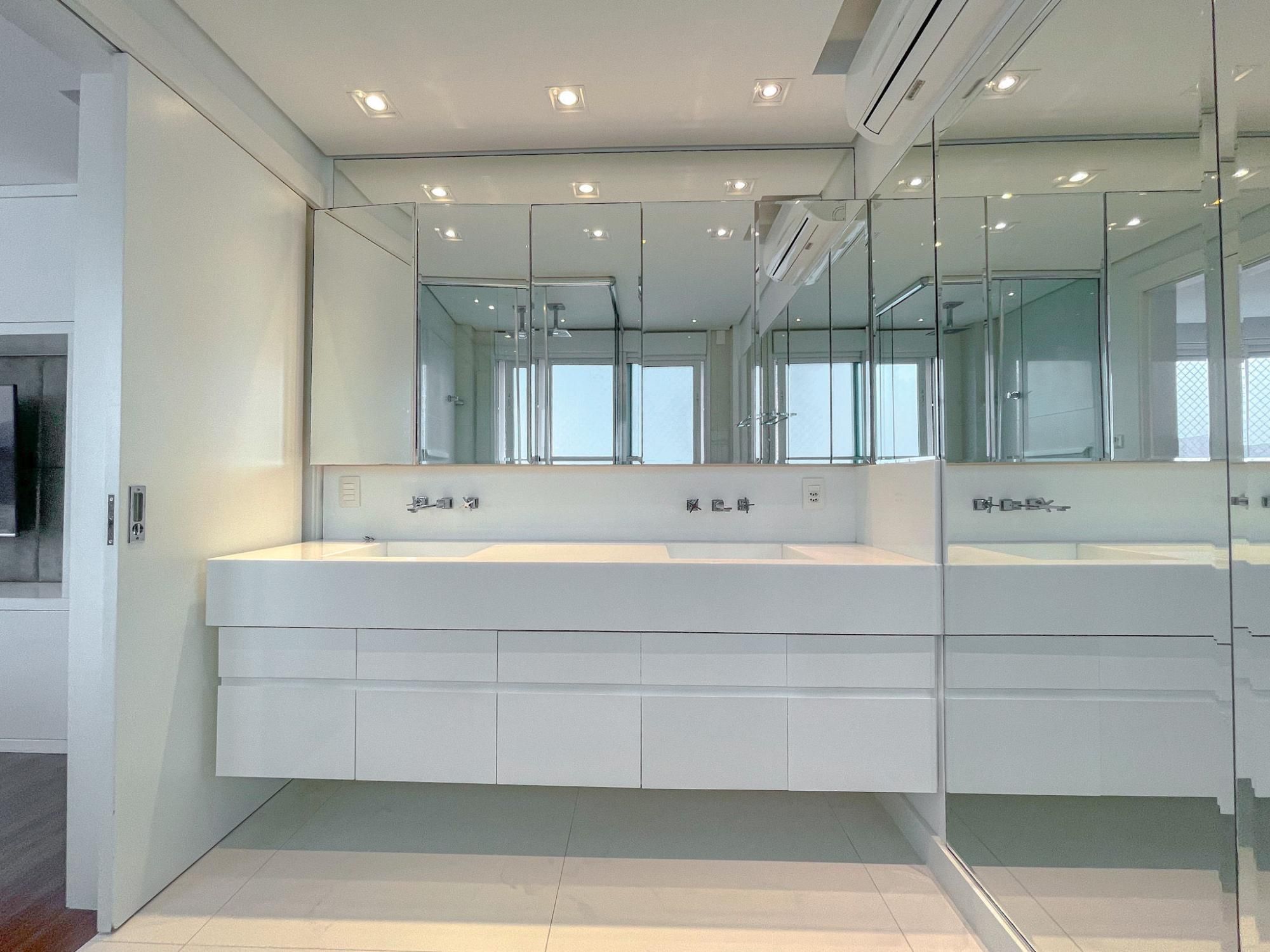 Cobertura, 3 quartos, 251 m² - Foto 37