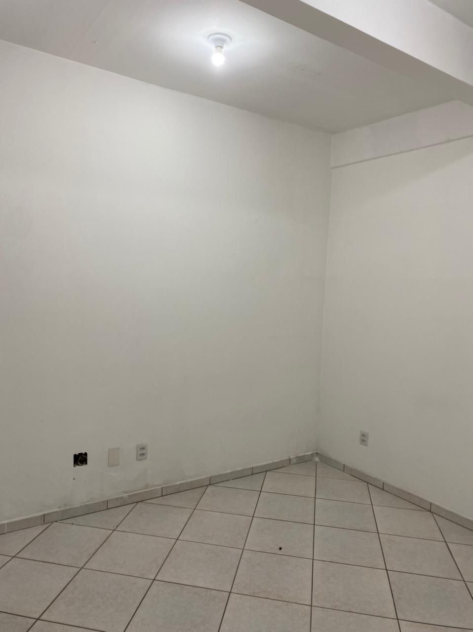 Conjunto Comercial-Sala à venda com 4 quartos, 84m² - Foto 10