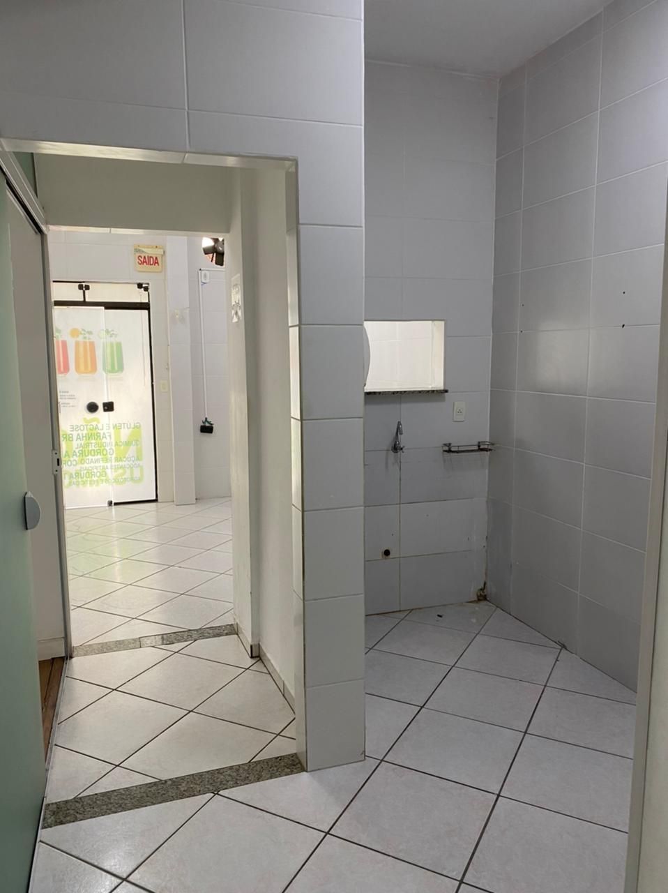 Conjunto Comercial-Sala à venda com 4 quartos, 84m² - Foto 12