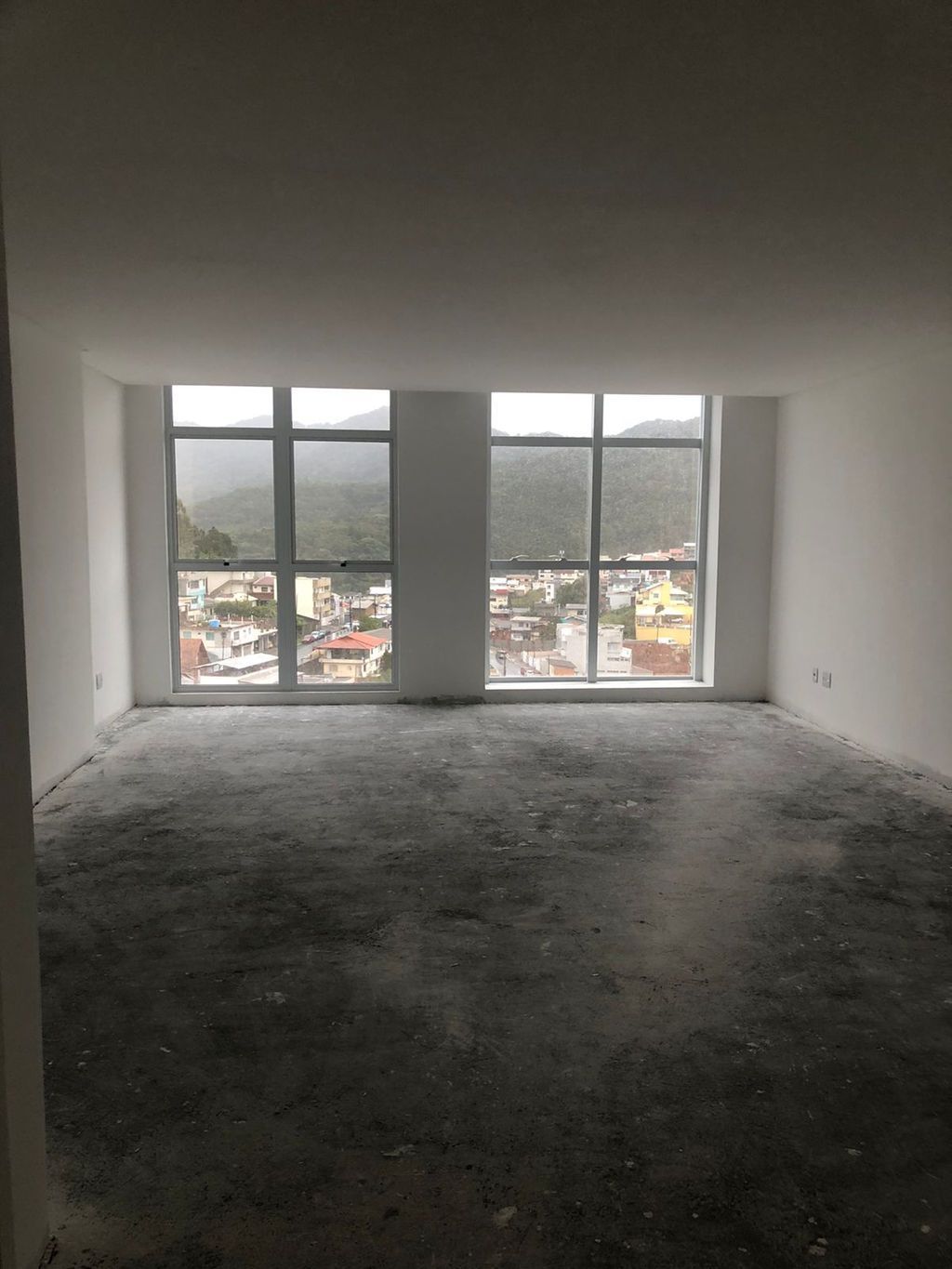 Conjunto Comercial-Sala à venda com 1 quarto, 58m² - Foto 9