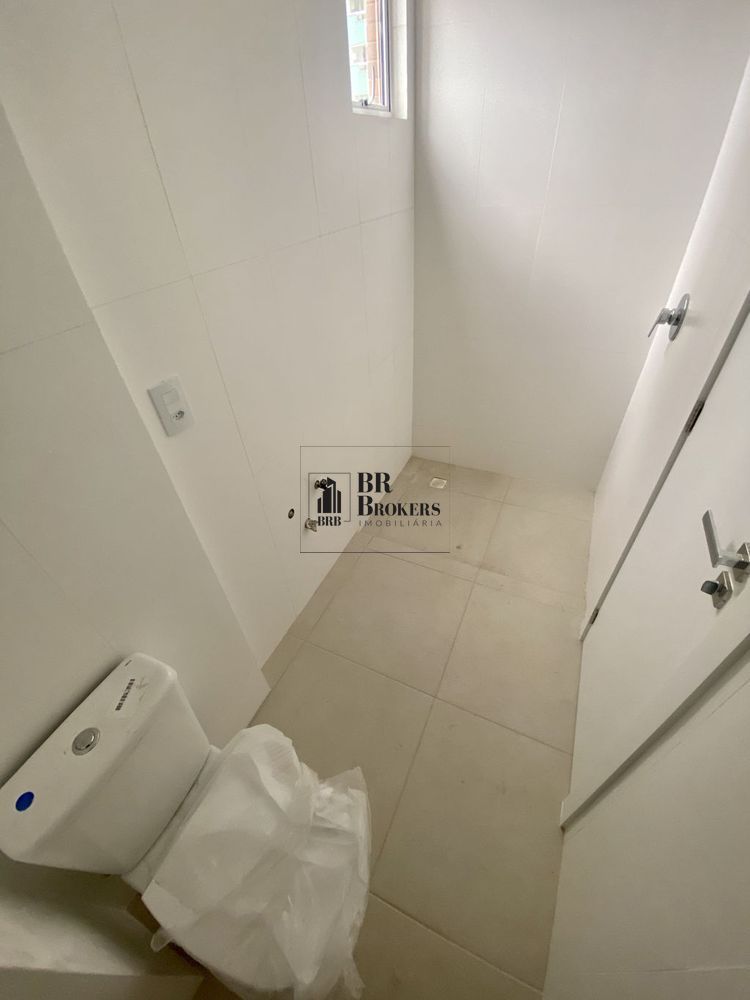 Apartamento para alugar com 3 quartos, 97m² - Foto 11