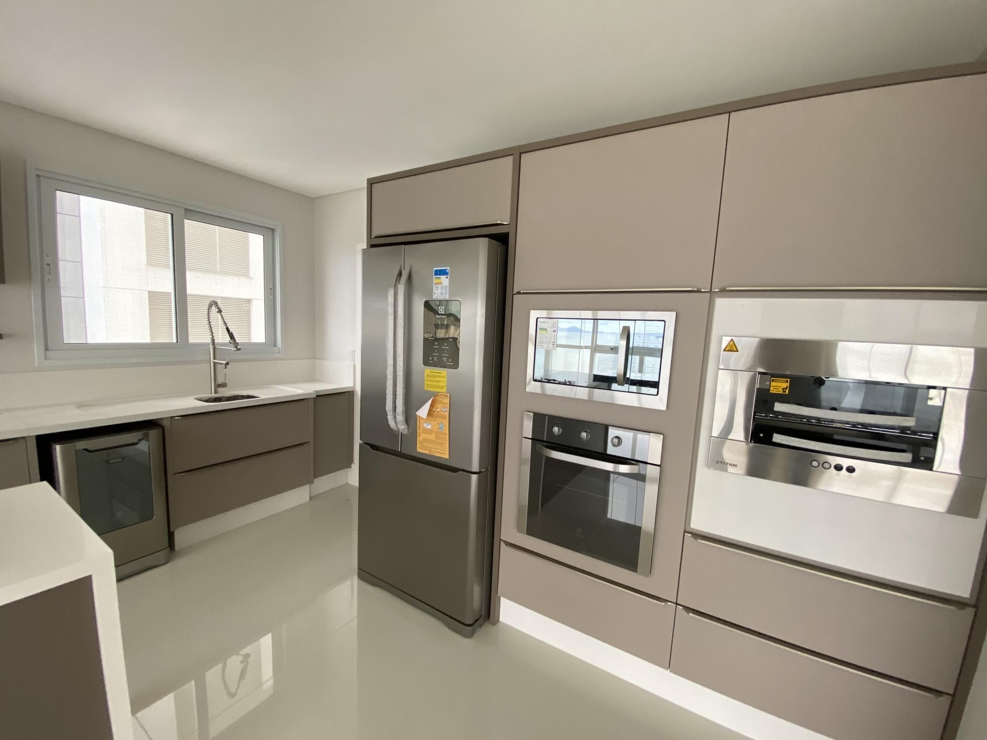 Apartamento, 4 quartos, 237 m² - Foto 11