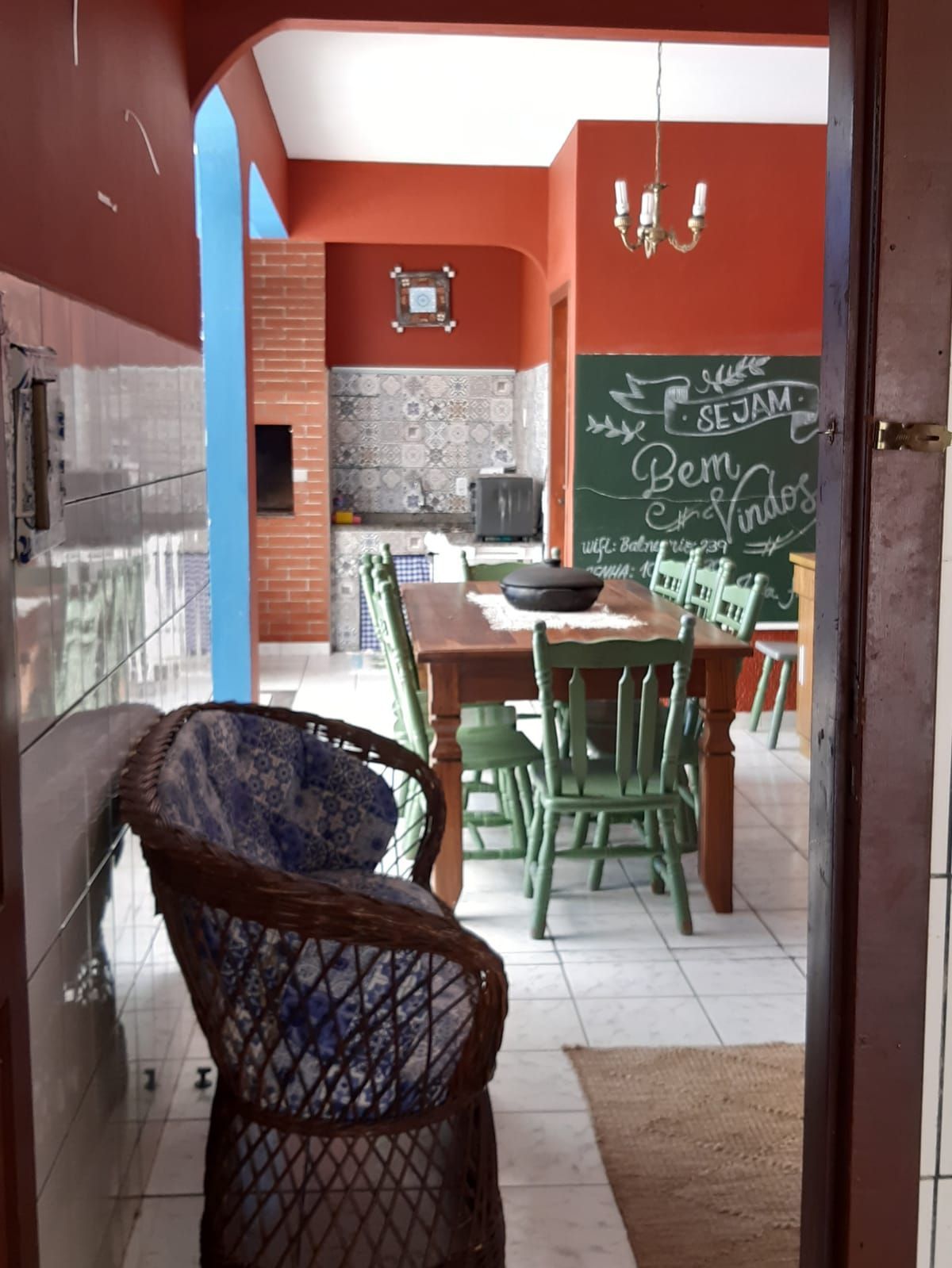 Casa, 8 quartos, 230 m² - Foto 1