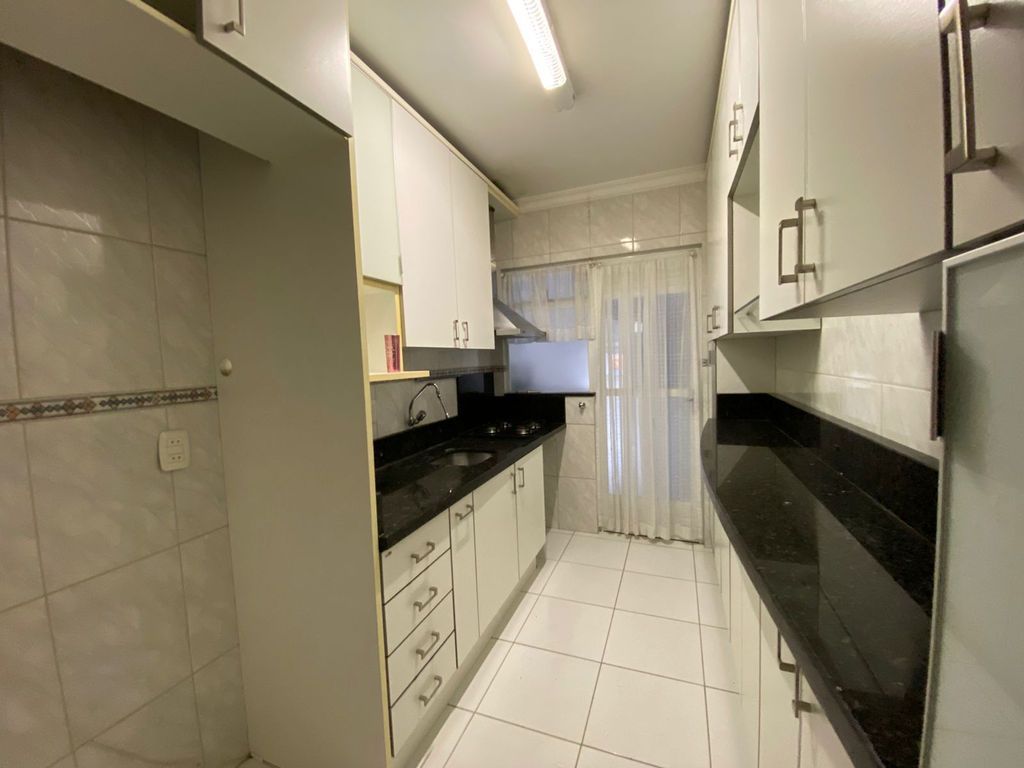 Apartamento à venda com 3 quartos, 260m² - Foto 5