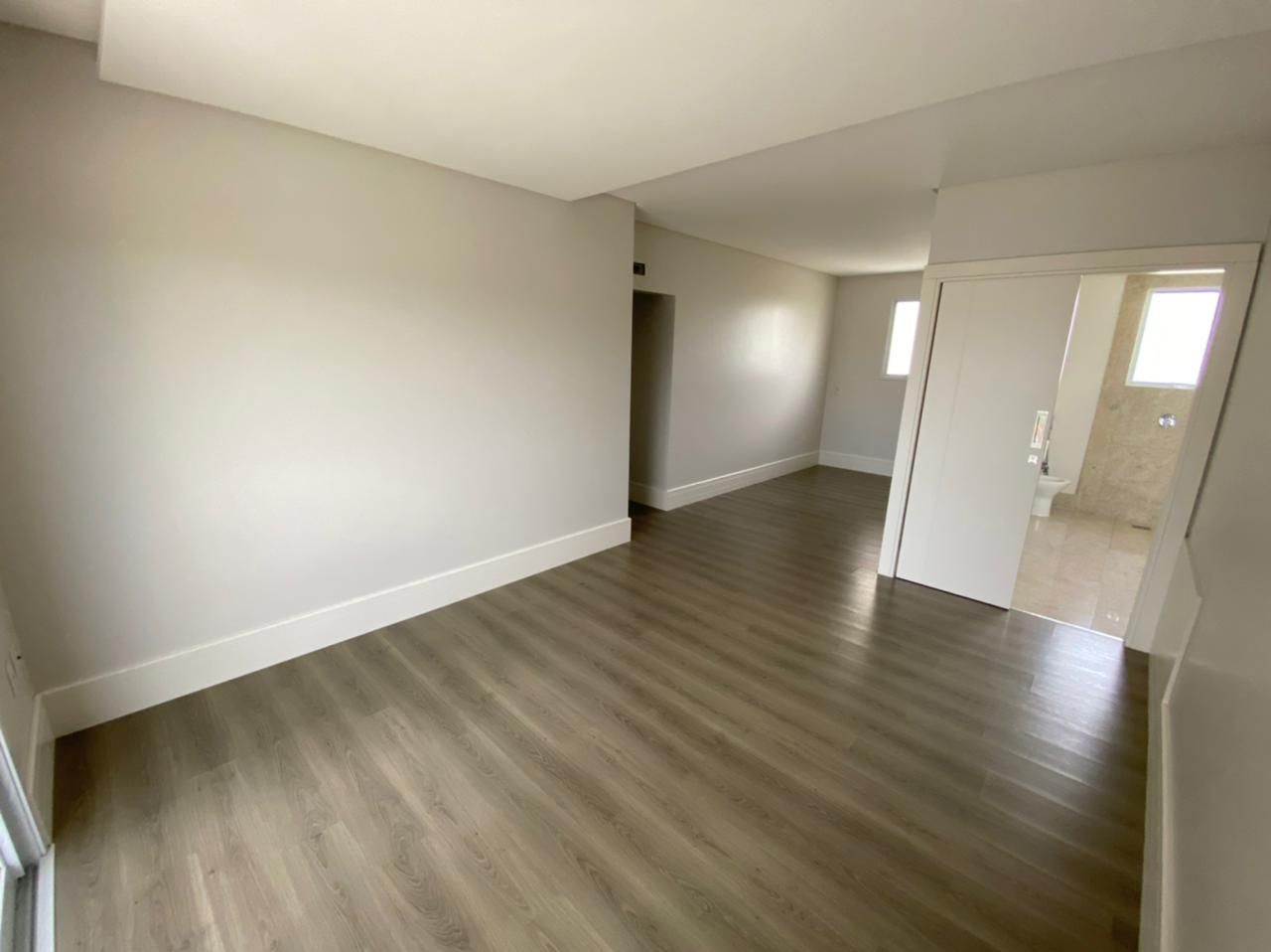 Apartamento à venda com 4 quartos, 237m² - Foto 20