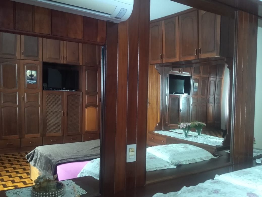 Casa à venda com 6 quartos, 700m² - Foto 6