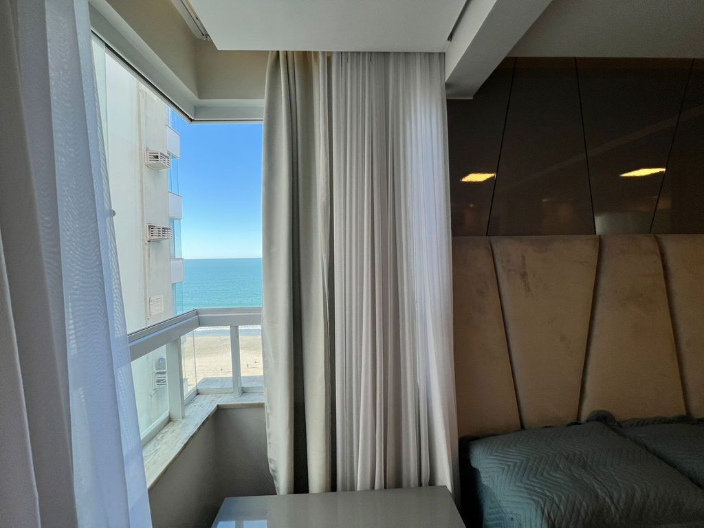 Cobertura, 5 quartos, 240 m² - Foto 1