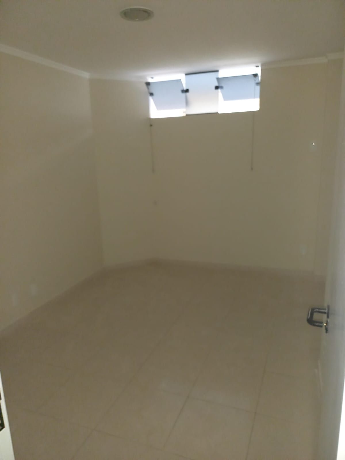 Conjunto Comercial-Sala para alugar com 1 quarto, 128m² - Foto 5