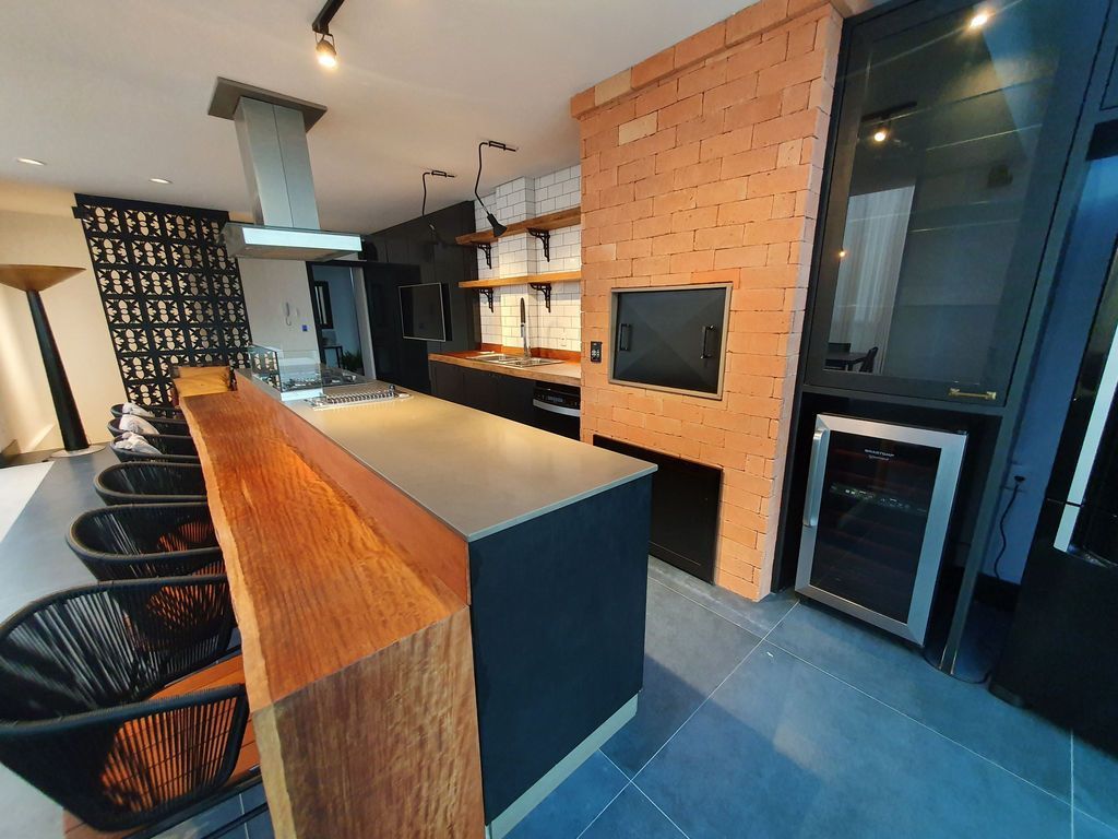 Cobertura, 3 quartos, 268 m² - Foto 5