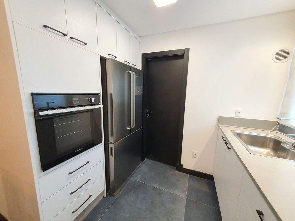 Cobertura à venda com 3 quartos, 268m² - Foto 6