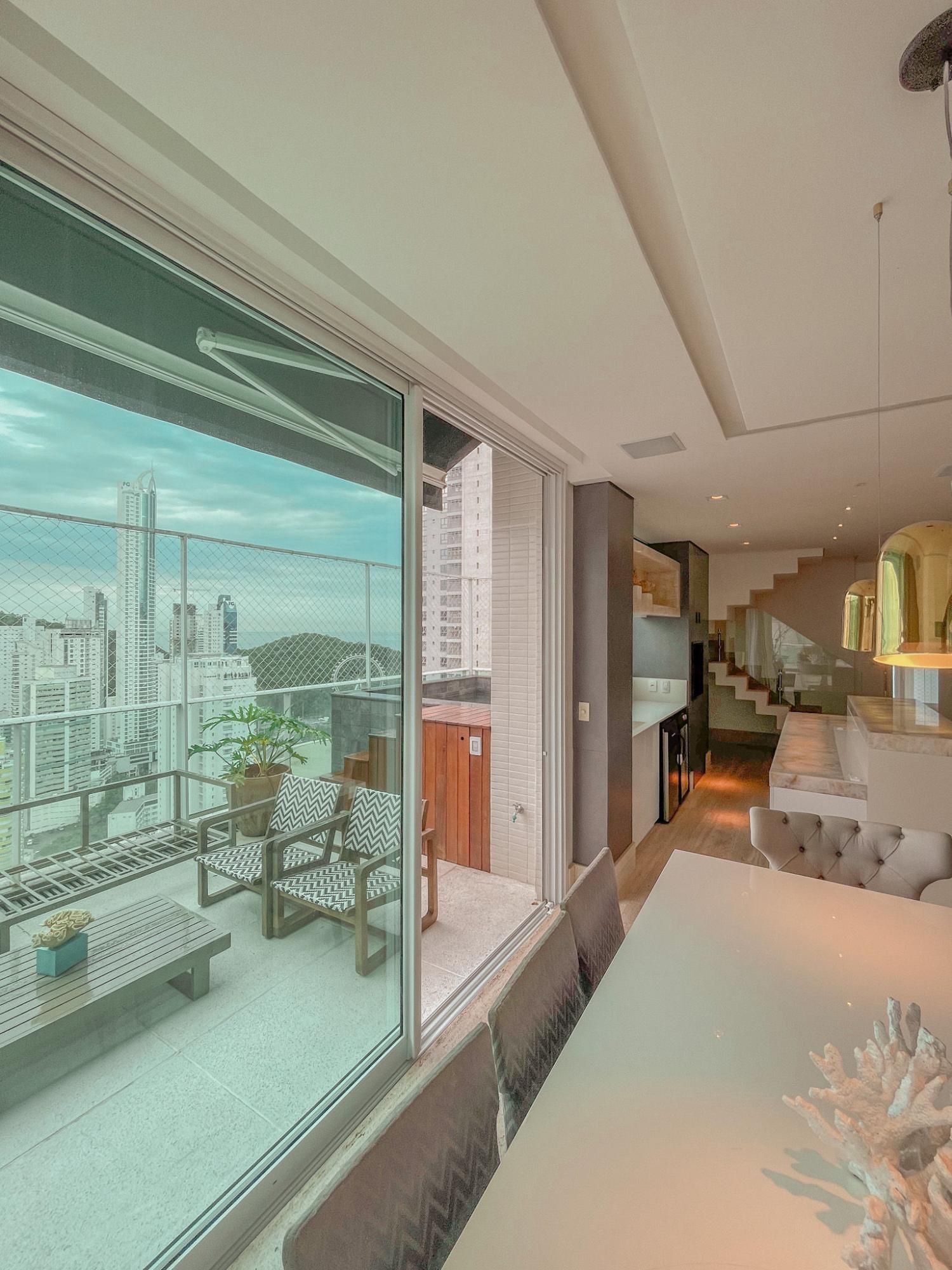 Cobertura, 3 quartos, 251 m² - Foto 3