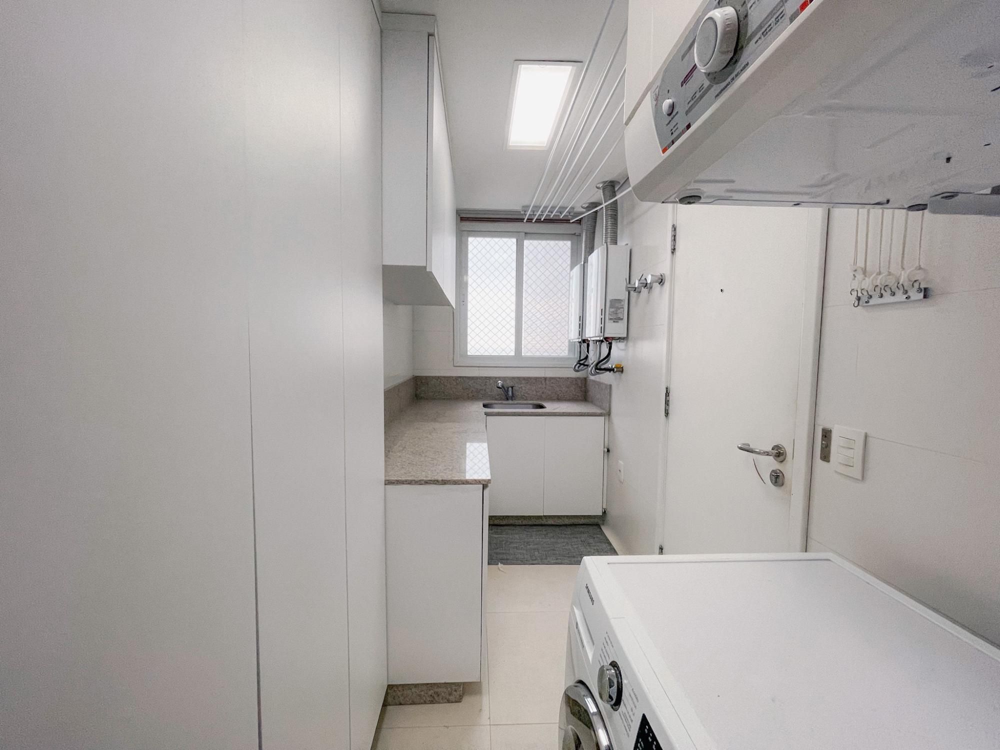 Cobertura, 3 quartos, 251 m² - Foto 17