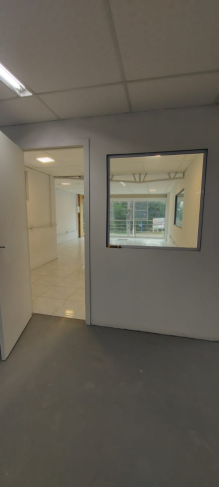 Conjunto Comercial-Sala para alugar com 1 quarto, 330m² - Foto 6