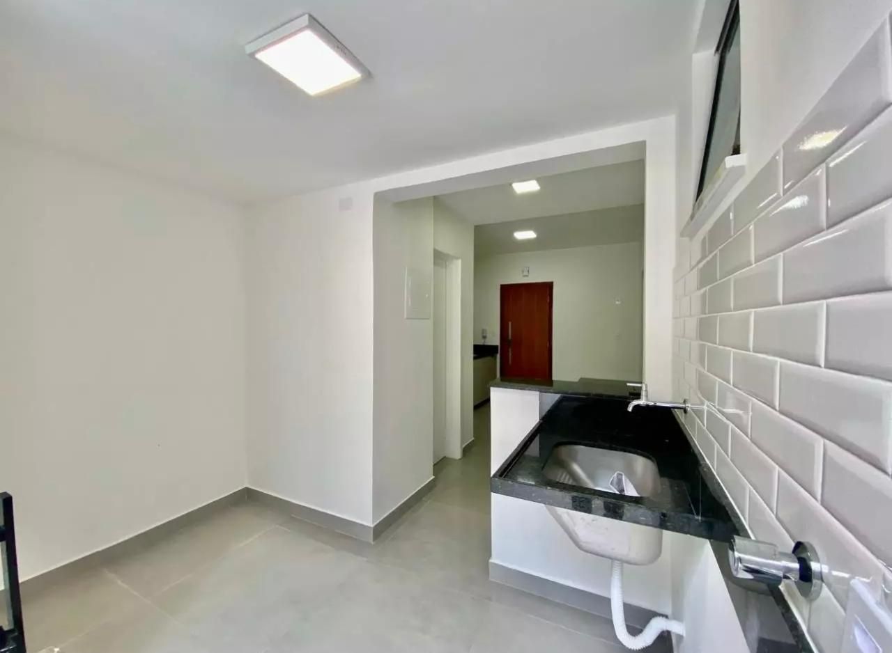 Apartamento no Castelo — miniatura 4